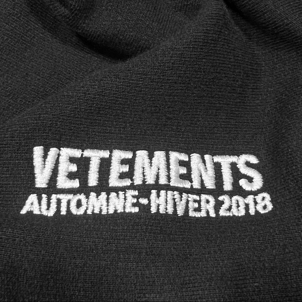 Vetements FW18 Misplaced Skull Hoodie