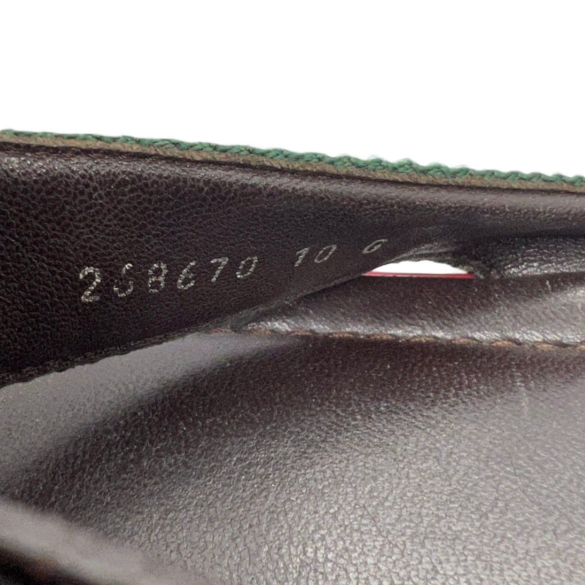 Gucci Leather Flip Flops